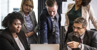 Qu'est-ce qu'un manager ? Quelles devraient être ses principales qualités ?