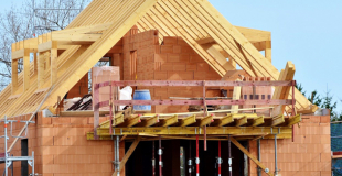 Assurance décennale pas chère : comment négocier ?