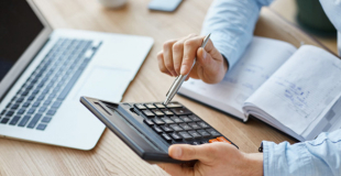 Fermer son auto-entreprise : formalités et procédure pour arrêter son activité