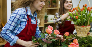 Multirisque professionnelle fleuriste : comment choisir ? Quel coût ?