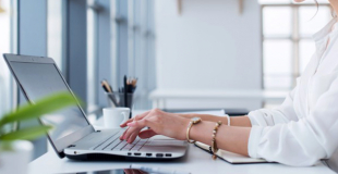 Blog d'entreprise : pourquoi et comment définir sa ligne éditoriale ?