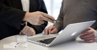 Entreprise finance et assurance : quelle mutuelle santé choisir pour ses salariés ?