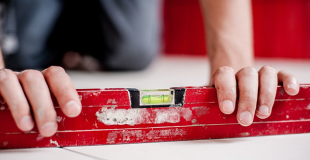 Garantie décennale artisan du bâtiment : comment choisir ? Quel coût ?