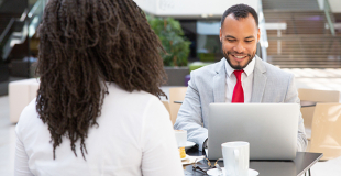 RC Pro agent commercial : comment choisir ? Quel coût ?