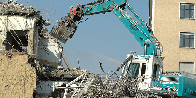 Garantie décennale entreprise de démolition : comment choisir ? Quel coût ?