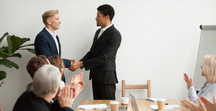 Changement de dirigeant d'entreprise : quelles formalités ?