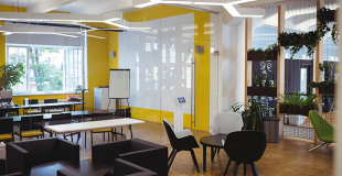 Intégrer une pépinière d'entreprise : avantages et inconvénients