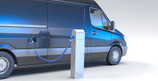 Borne de recharge véhicule utilitaire électrique : conseils et devis