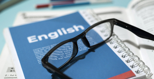 Améliorer son niveau d'anglais en tant qu'entrepreneur : conseils et solutions