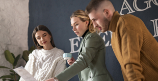 Agent d'artiste : définition, à quelles conditions peut-on exercer ce métier ?